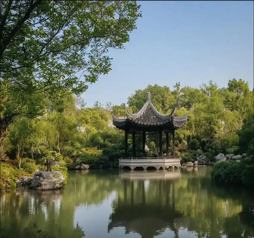 富锦思菱餐饮有限公司